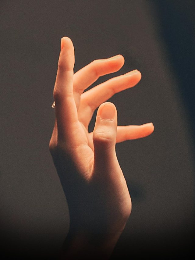 What Your Finger Shape Says About You